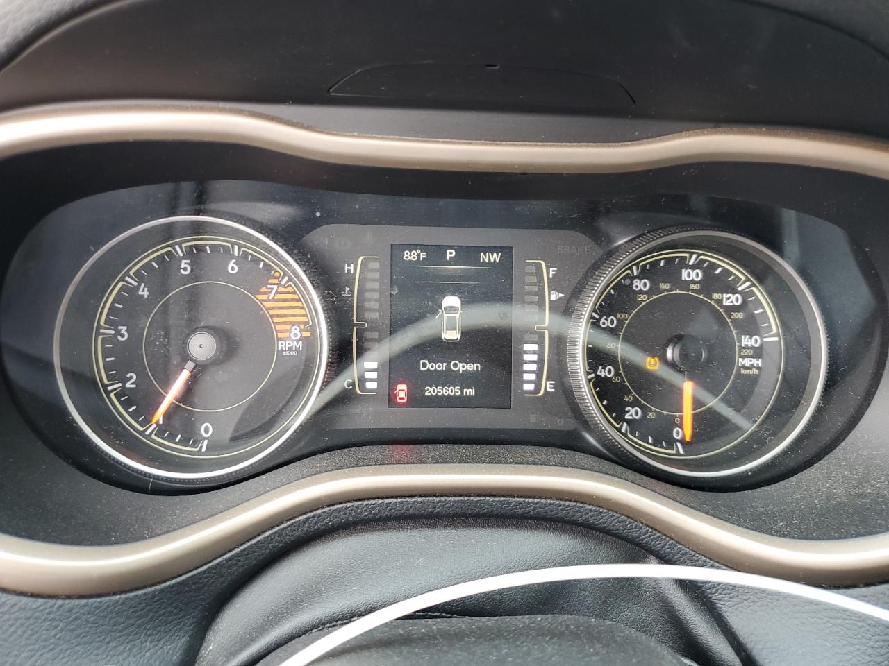 2016 Jeep Cherokee Latitude VIN: 1C4PJMCSXGW241815 Lot: 80567885