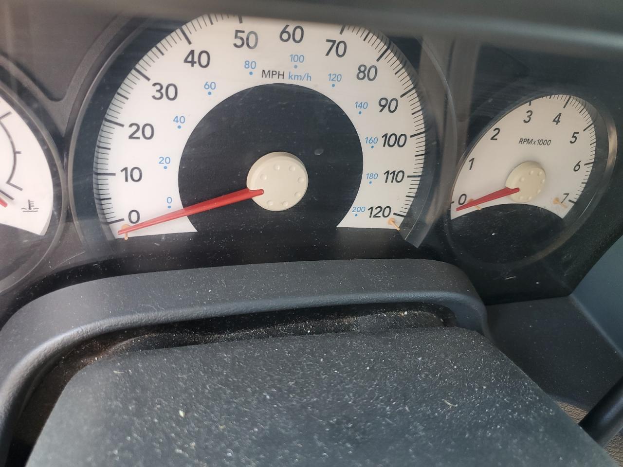 2005 Dodge Durango St VIN: 1D4HB38N95F553624 Lot: 81121735