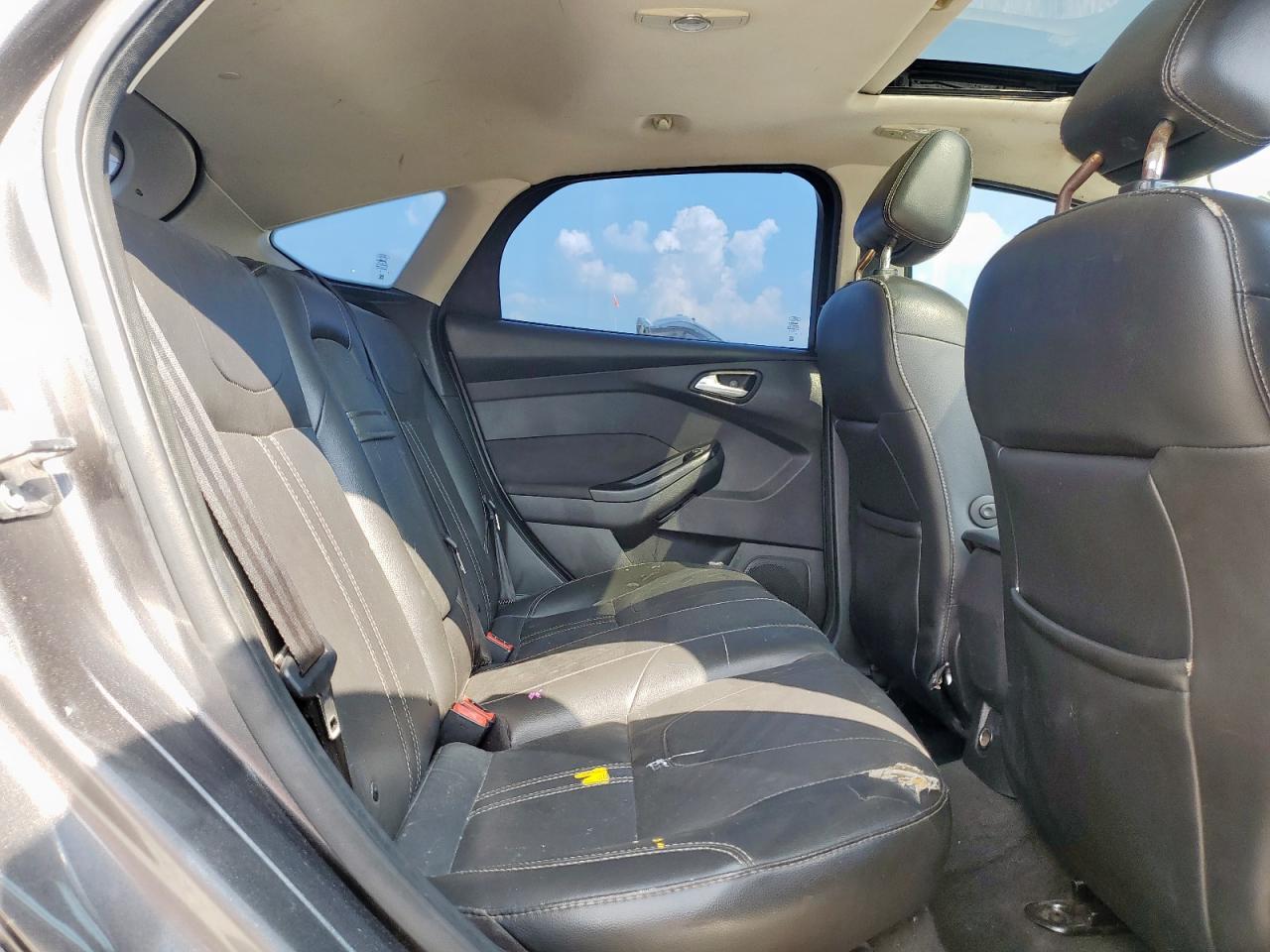 2012 Ford Focus Sel VIN: 1FAHP3M2XCL357464 Lot: 80132995