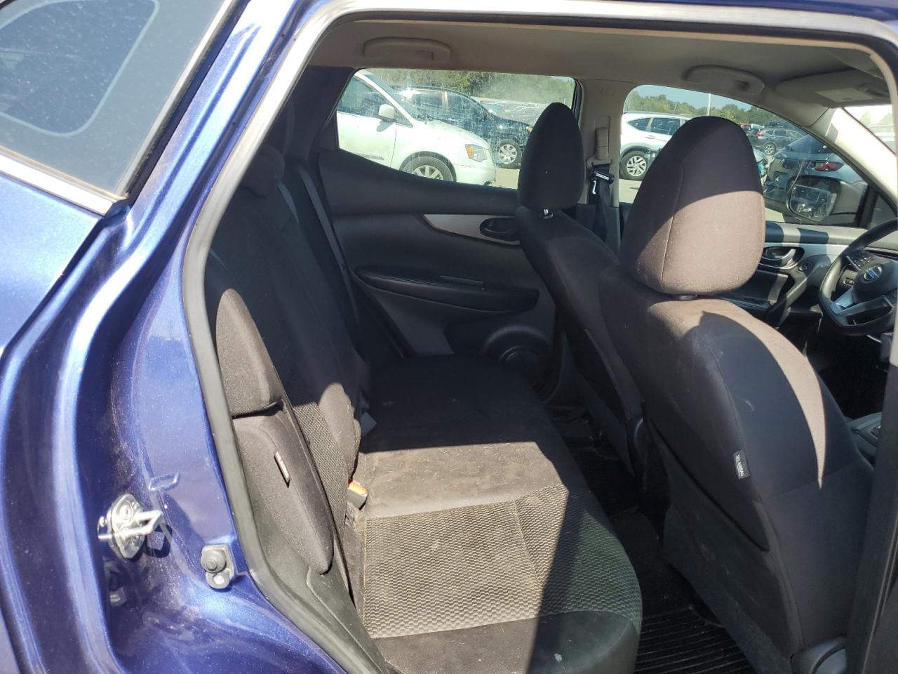 2022 Nissan Rogue Sport S VIN: JN1BJ1AV6NW342615 Lot: 84026545