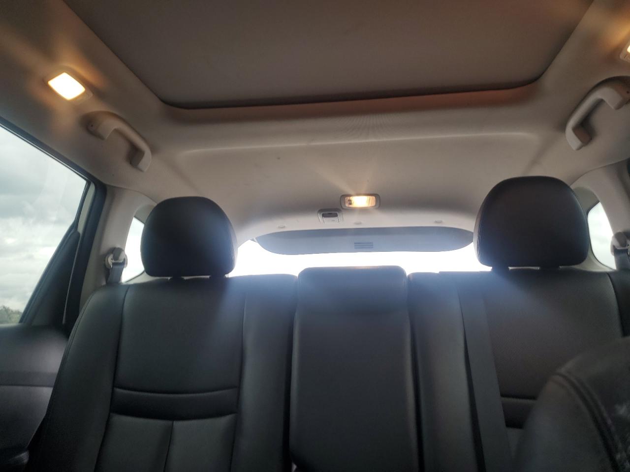 2019 Nissan Rogue S VIN: 5N1AT2MT1KC802842 Lot: 84040665