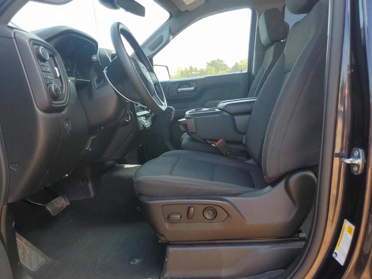 2022 Chevrolet Silverado K1500 Custom VIN: 1GCPDBEK4NZ530757 Lot: 71744375