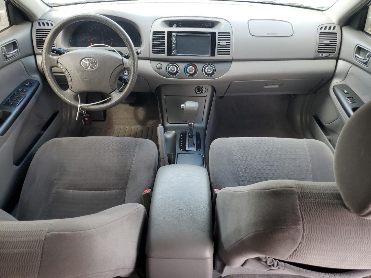 2005 Toyota Camry Le VIN: JTDBE32K453033874 Lot: 80390895