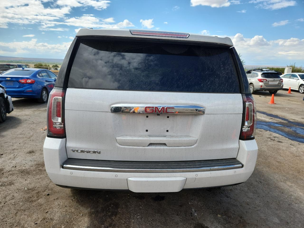 2017 GMC Yukon Denali VIN: 1GKS2CKJ7HR194693 Lot: 70860225