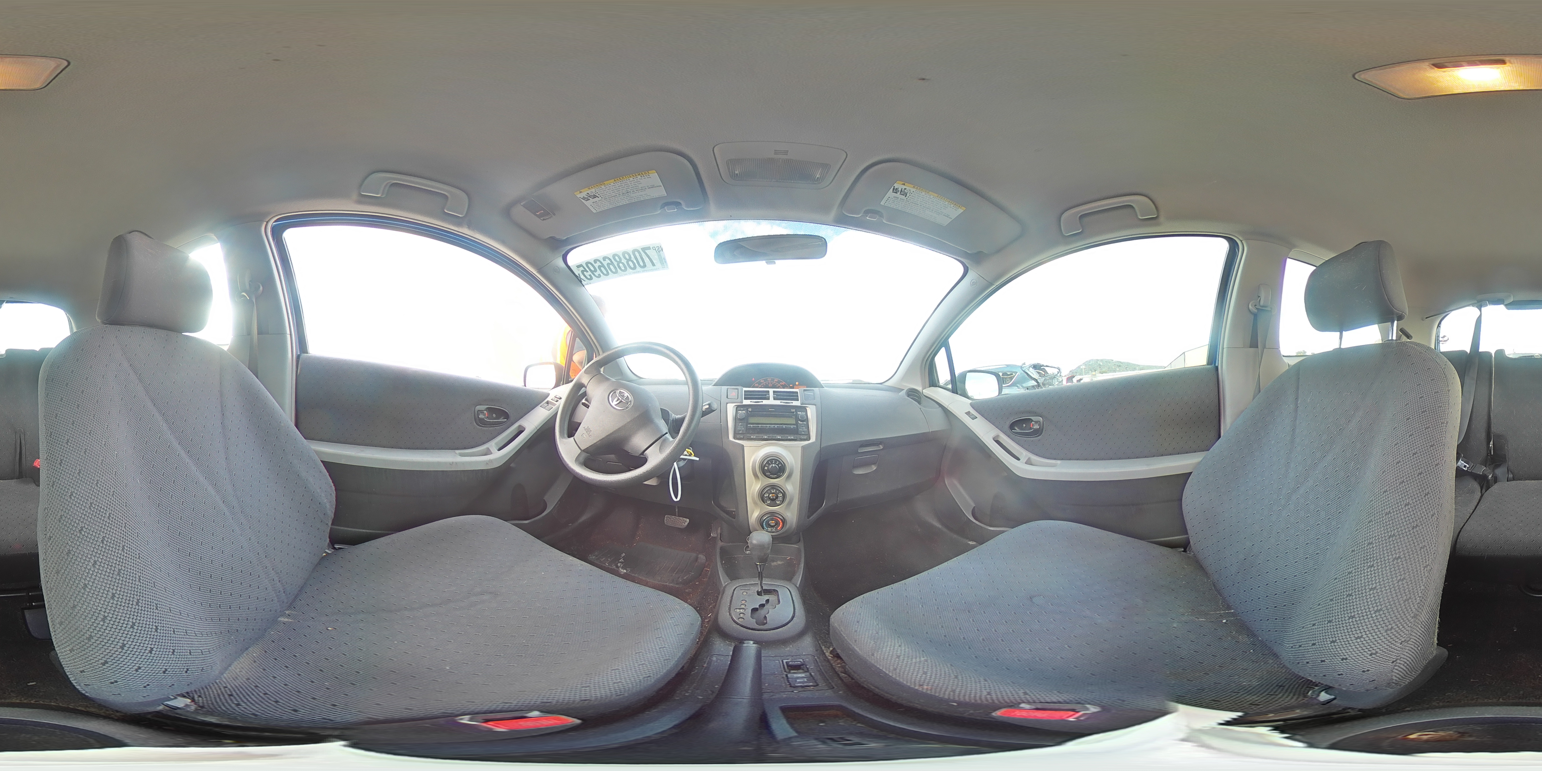 2010 Toyota Yaris VIN: JTDJT4K38A5296464 Lot: 70886695