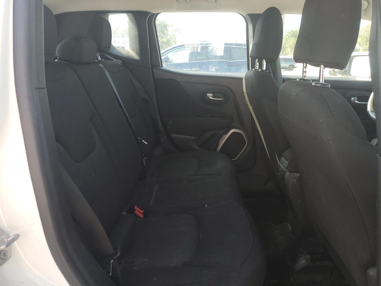 2015 Jeep Renegade Sport VIN: ZACCJAAH0FPB73312 Lot: 84382615