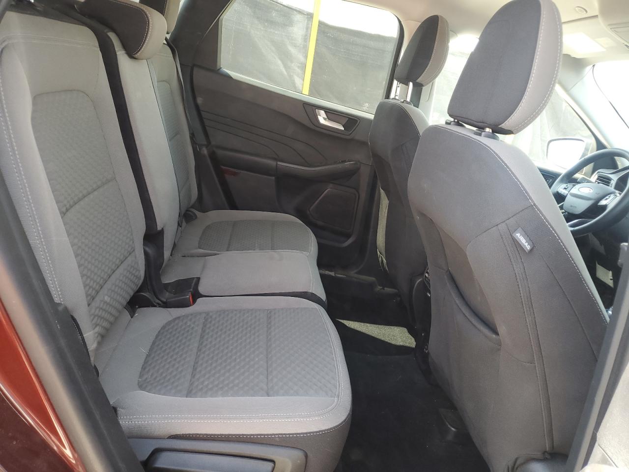 2021 Ford Escape Se VIN: 1FMCU0G69MUB23401 Lot: 71949185