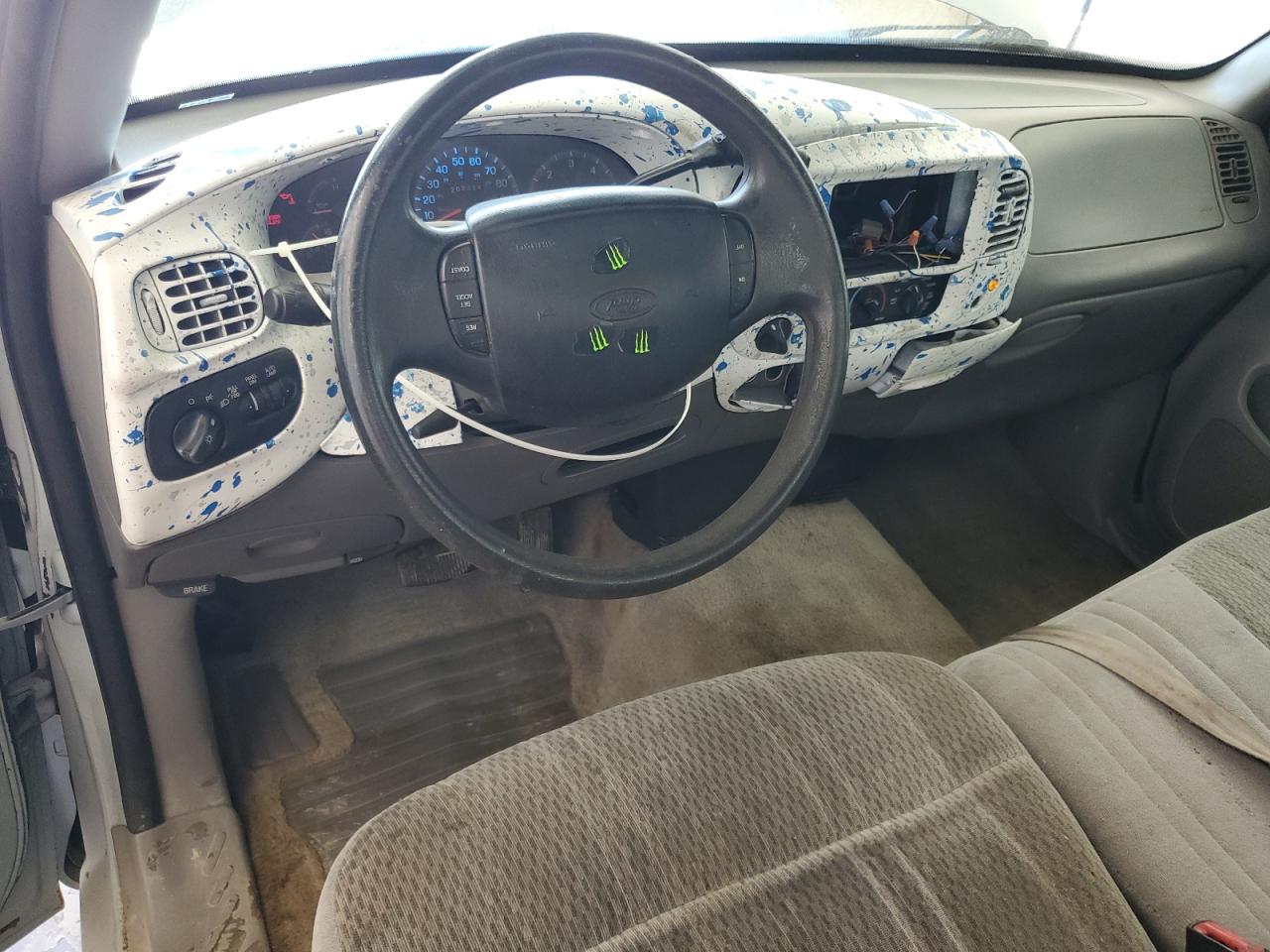 1997 Ford F150 VIN: 1FTDF18W3VNB85525 Lot: 81420905