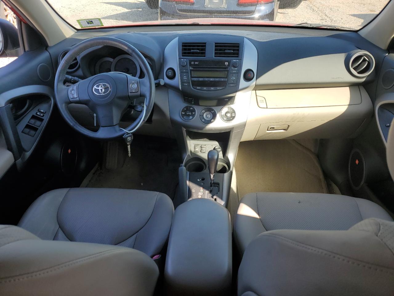 2008 Toyota Rav4 Limited VIN: JTMBK31V985056502 Lot: 71128775