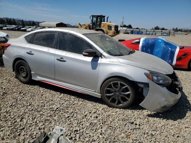  NISSAN SENTRA 2018 Серебристый