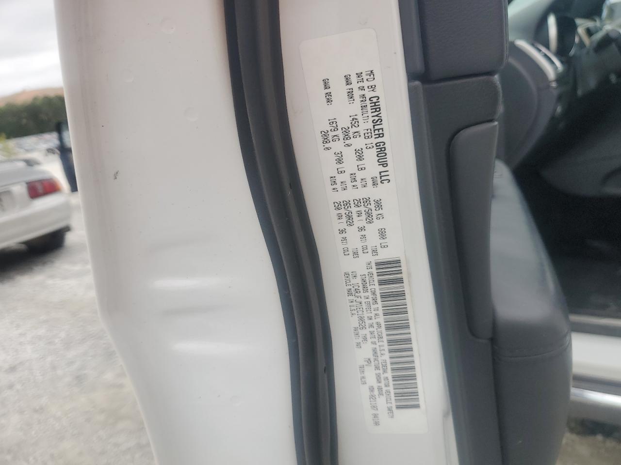 2014 Jeep Grand Cherokee Summit VIN: 1C4RJFJM1EC100526 Lot: 84452005