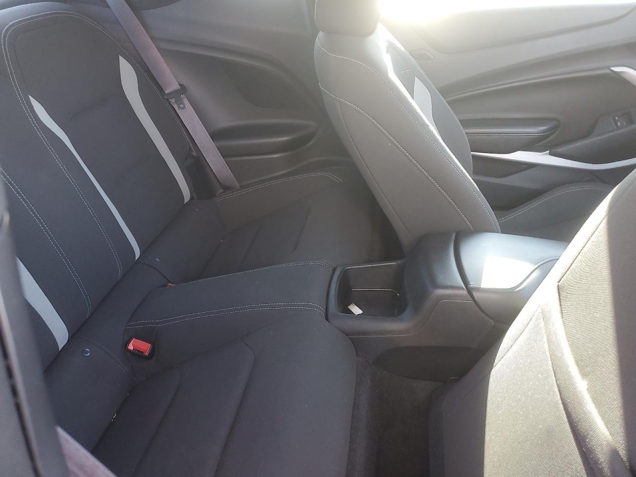 2017 Chevrolet Camaro Lt VIN: 1G1FB1RXXH0124789 Lot: 84603525