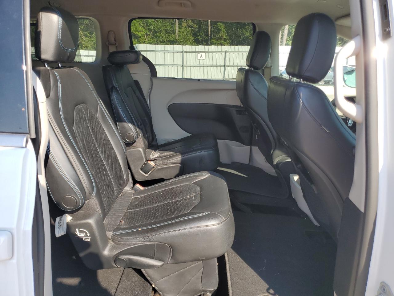 2021 Chrysler Pacifica Touring L VIN: 2C4RC1BGXMR543561 Lot: 80710145