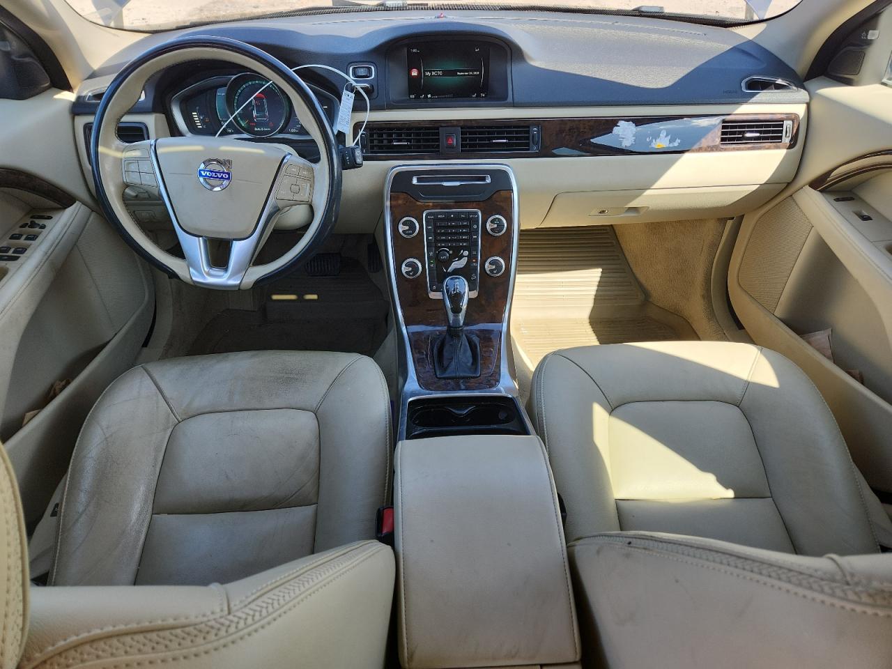 2015 Volvo Xc70 3.2 Premier VIN: YV4952NK2F1207441 Lot: 83845875