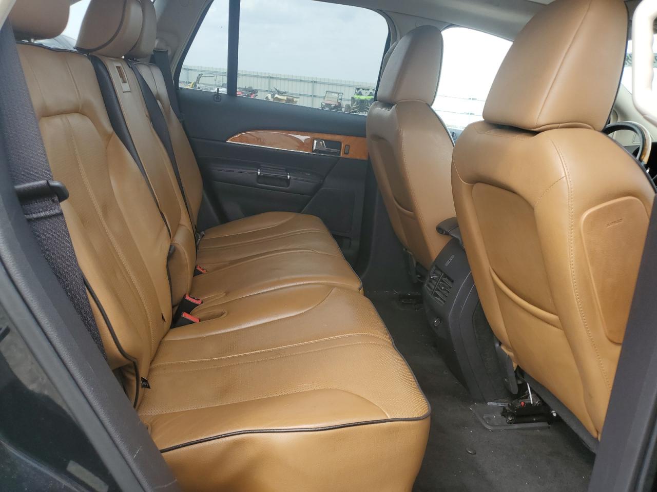 2011 Lincoln Mkx VIN: 2LMDJ8JK3BBJ11575 Lot: 81499865