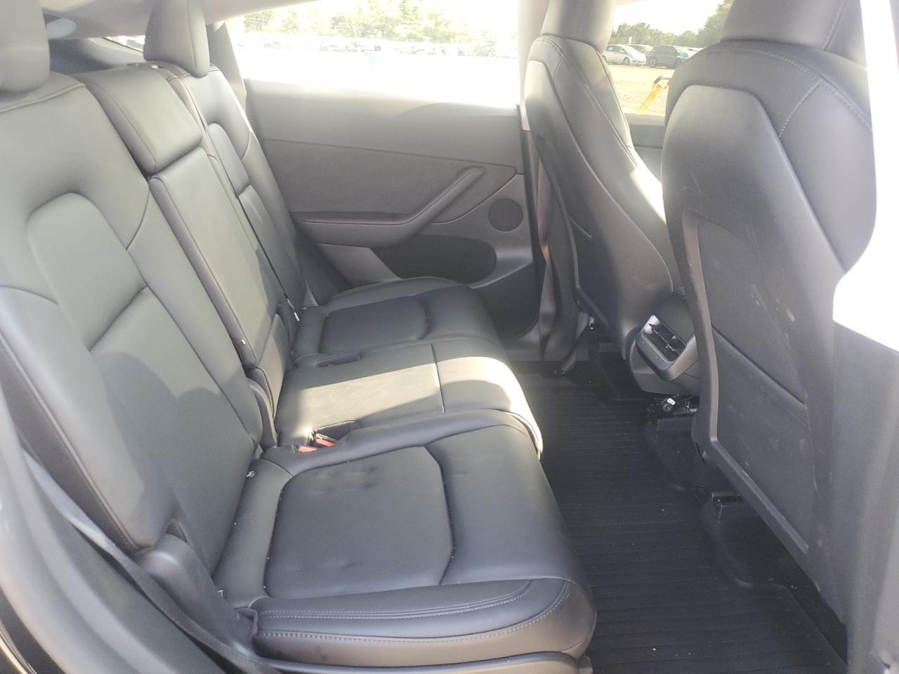 2023 Tesla Model Y VIN: 7SAYGAEE2PF929372 Lot: 72063805