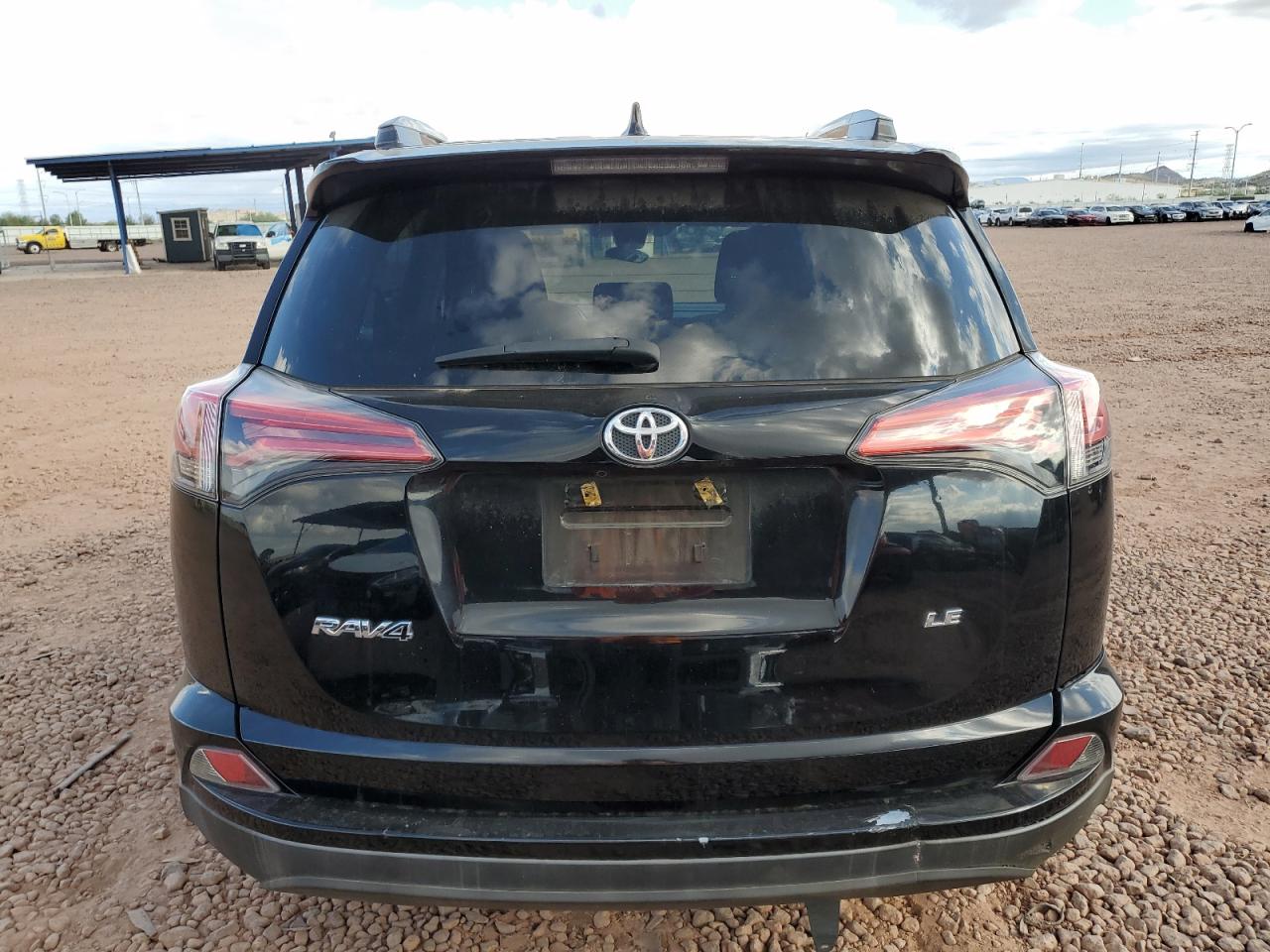 2017 Toyota Rav4 Le VIN: 2T3ZFREV8HW323444 Lot: 82158095