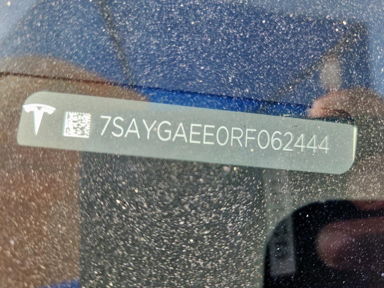2024 Tesla Model Y VIN: 7SAYGAEE0RF062444 Lot: 70817075