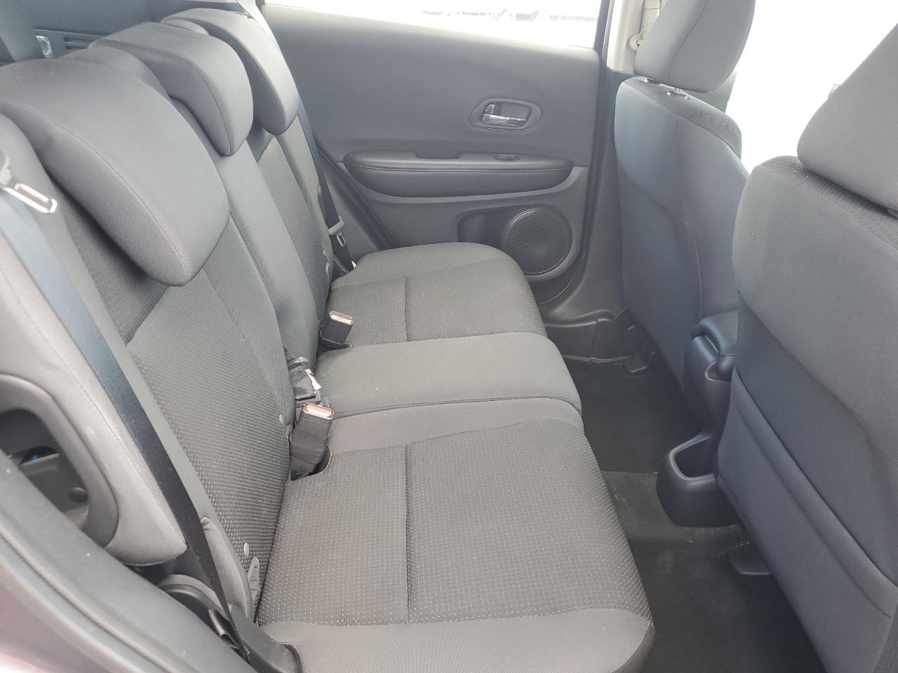 2019 Honda Hr-V Lx VIN: 3CZRU5H39KG706481 Lot: 80957365