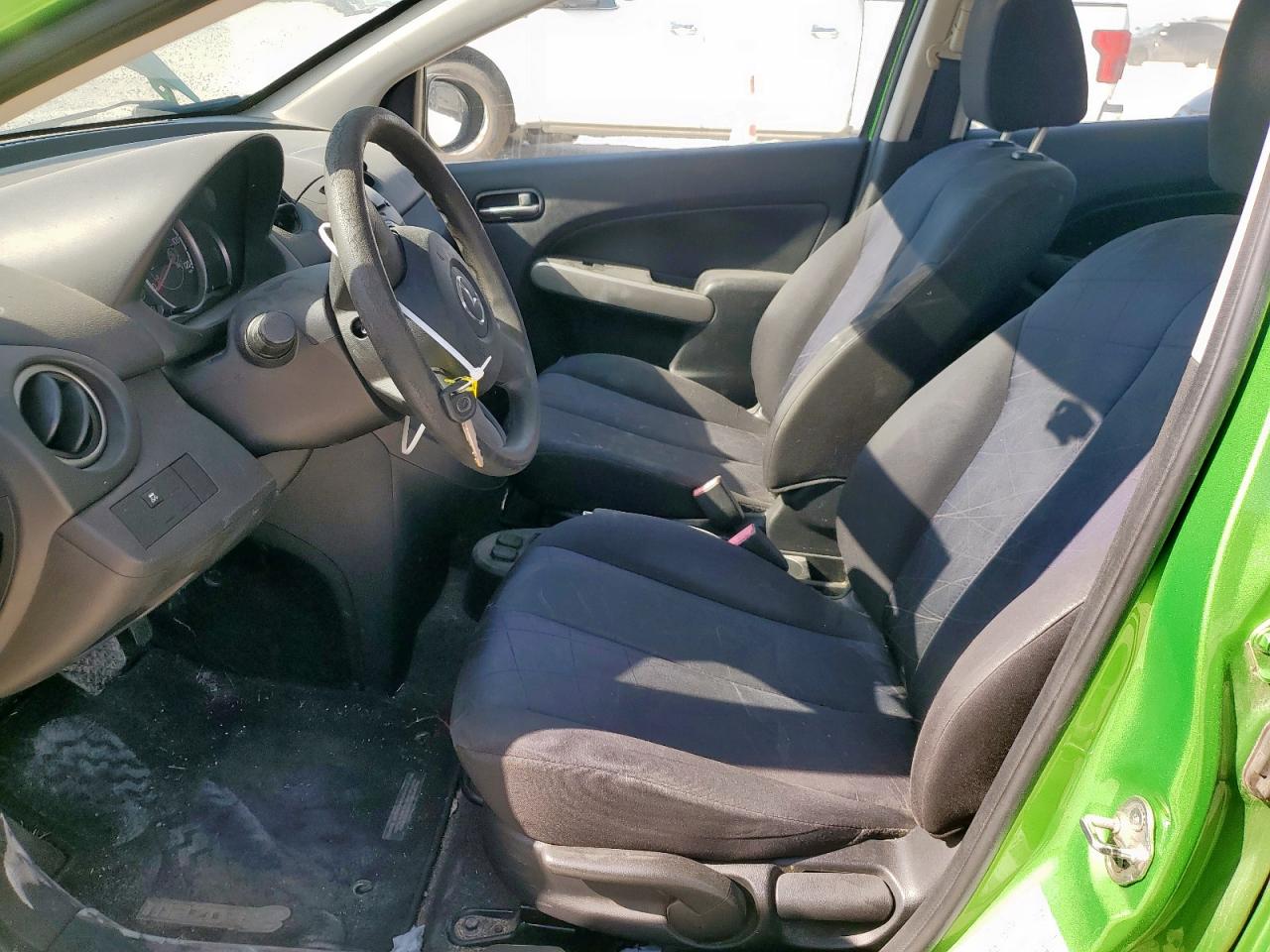 2012 Mazda Mazda2 VIN: JM1DE1KZ8C0149300 Lot: 84279955