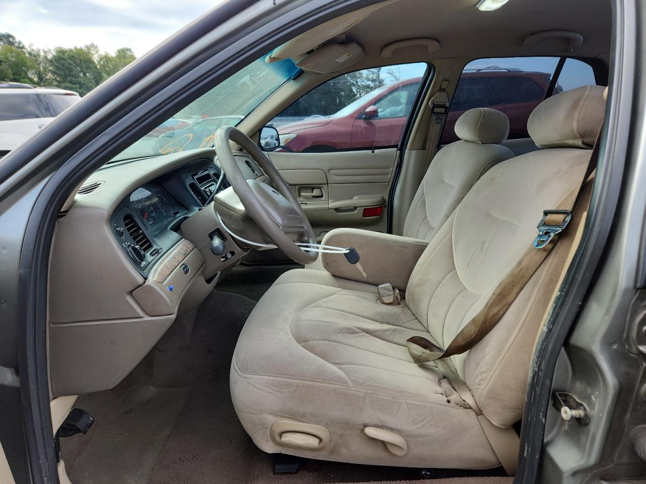 2000 Ford Crown Vict VIN: 2FAFP73W8YX123823 Lot: 80593505
