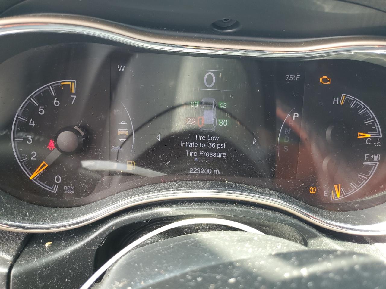 2015 Jeep Grand Cherokee Limited VIN: 1C4RJFBG4FC610816 Lot: 70603105