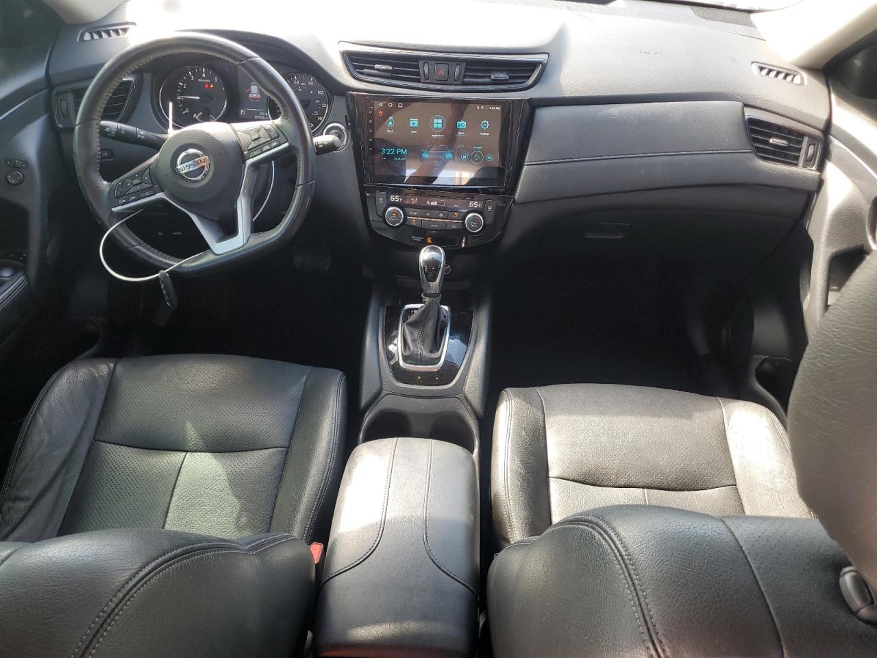 2017 Nissan Rogue S VIN: JN8AT2MT2HW399440 Lot: 81885535