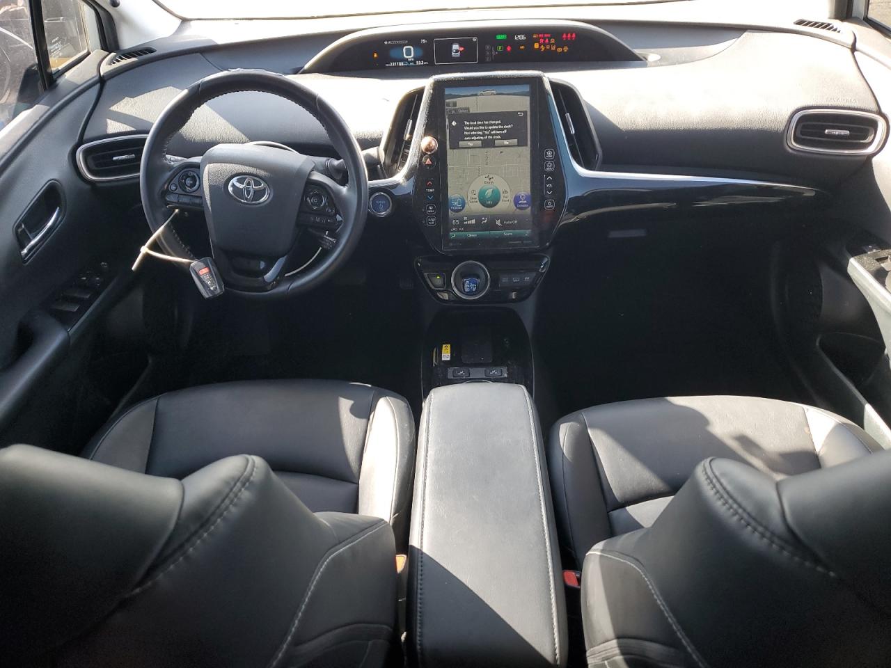 2022 Toyota Prius Prime Le VIN: JTDKAMFPXN3221595 Lot: 71922825