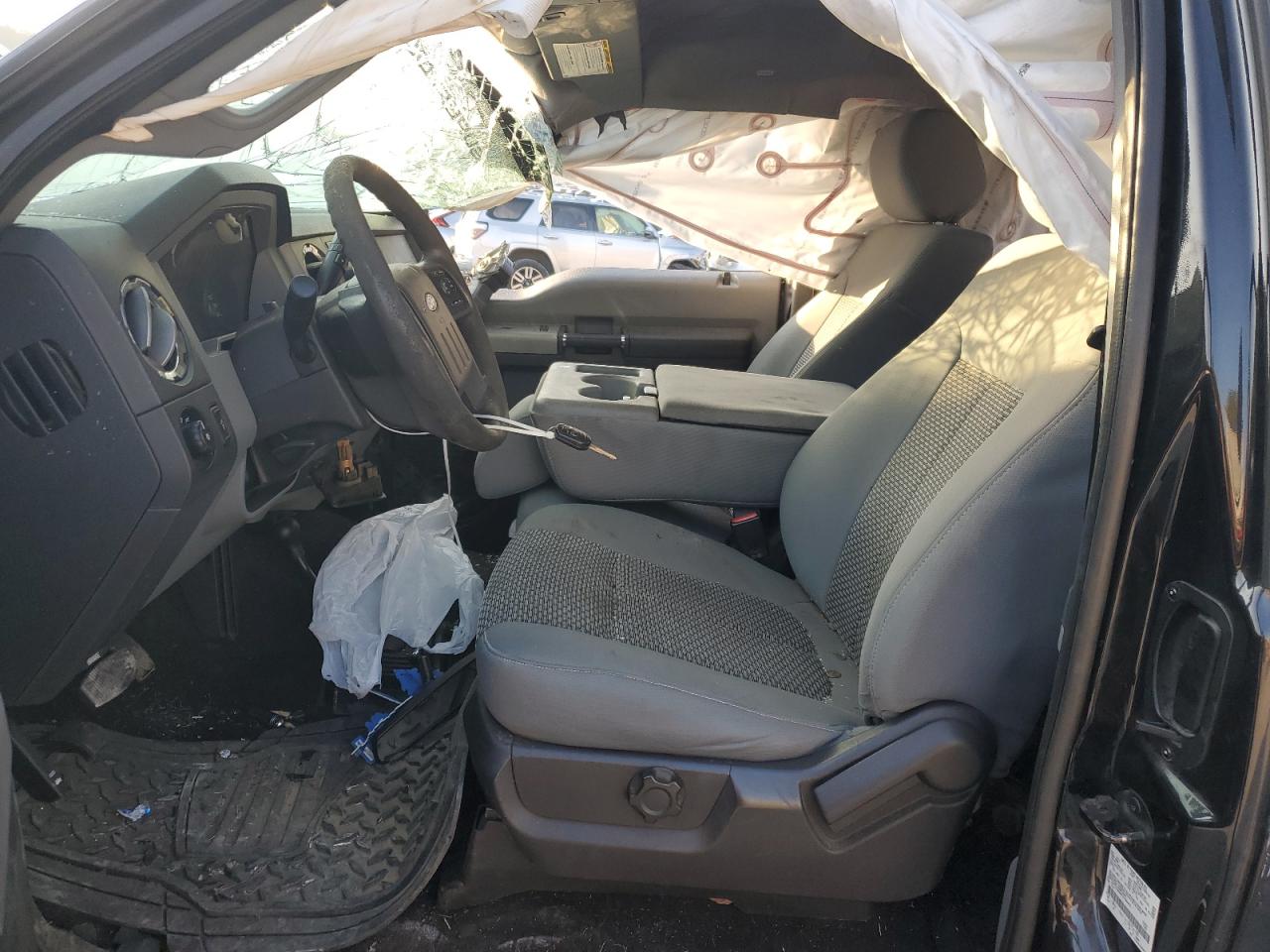 2015 Ford F250 Super Duty VIN: 1FT7X2B66FEC98363 Lot: 81199065