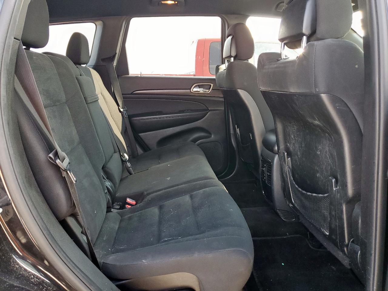 2015 Jeep Grand Cherokee Laredo VIN: 1C4RJFAGXFC689071 Lot: 80991055