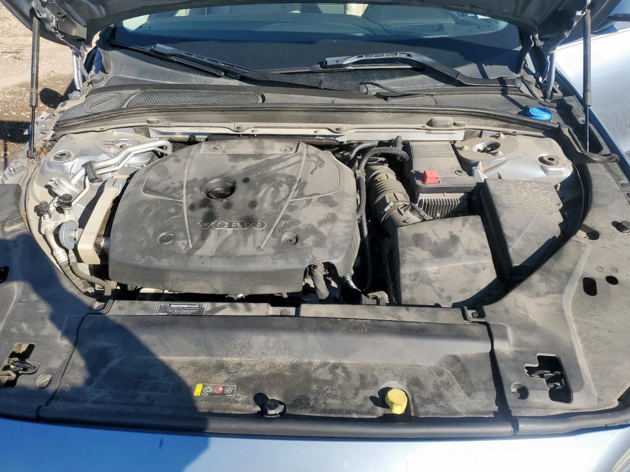 2018 Volvo S90 T6 Momentum VIN: LVY992MK0JP006239 Lot: 84247935