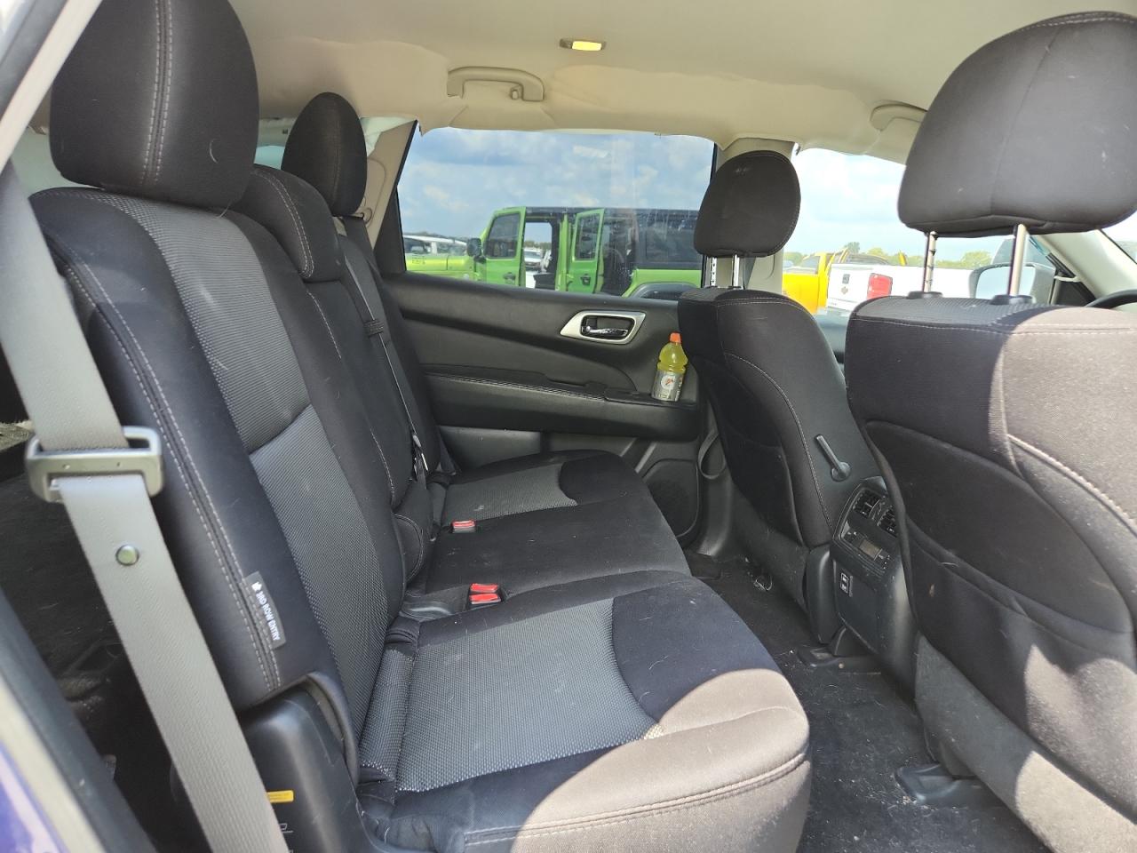 2018 Nissan Pathfinder S VIN: 5N1DR2MN4JC627207 Lot: 70778825