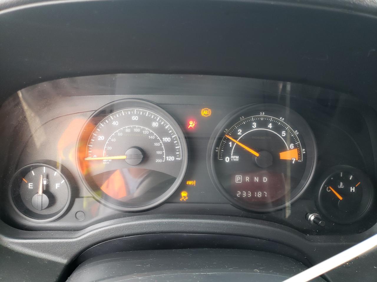 2016 Jeep Compass Sport VIN: 1C4NJDBB8GD662307 Lot: 83978645