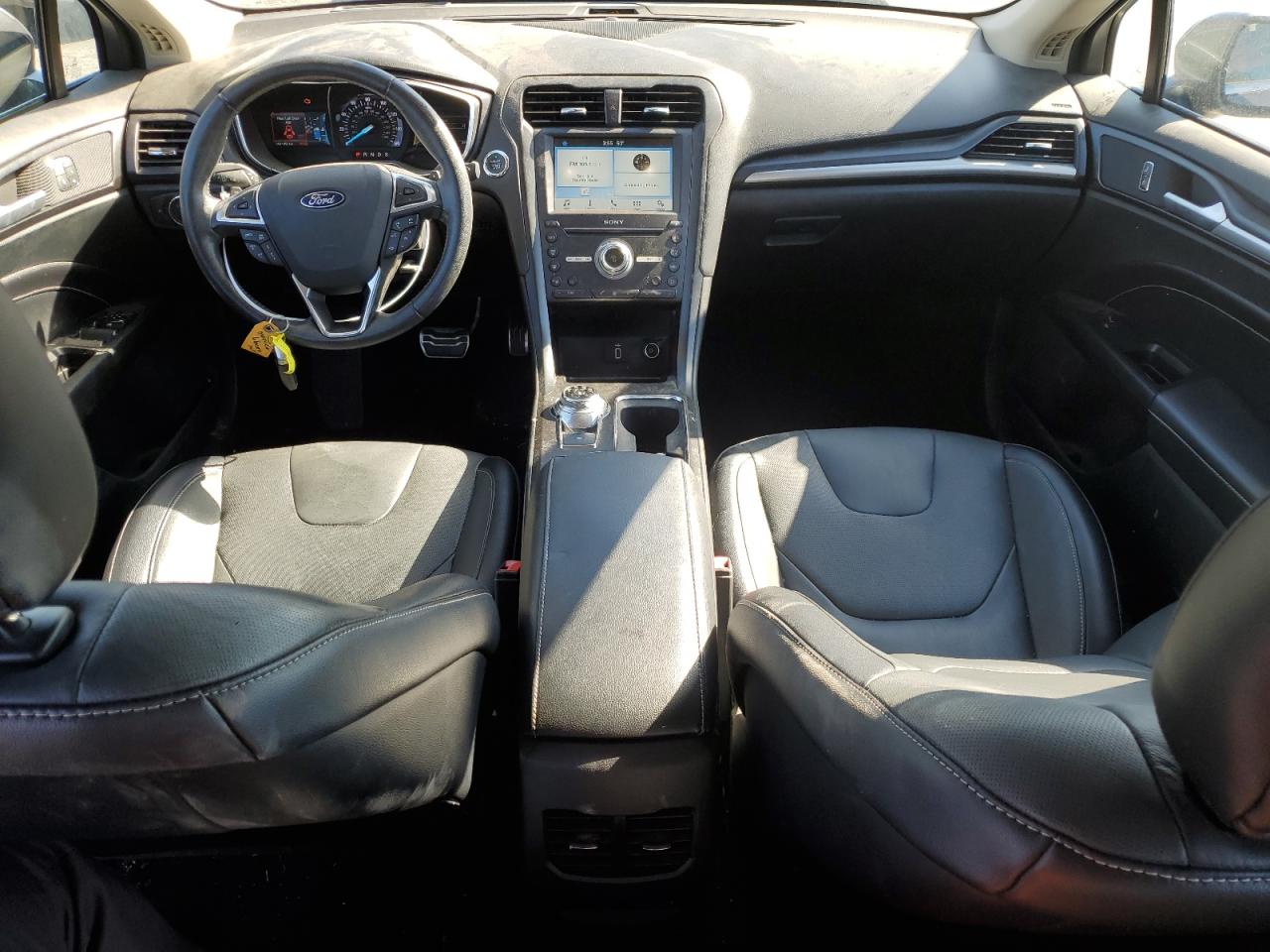 2018 Ford Fusion Titanium/Platinum VIN: 3FA6P0D98JR266663 Lot: 83958475