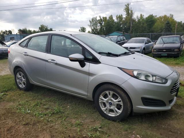 Седаны FORD FIESTA 2016 Серебристый