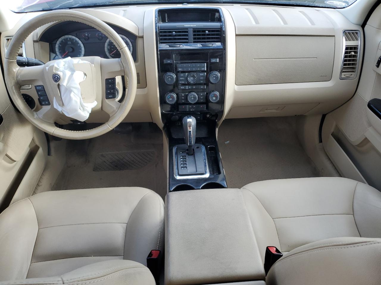 2008 Ford Escape Limited VIN: 1FMCU94118KC90060 Lot: 82170155