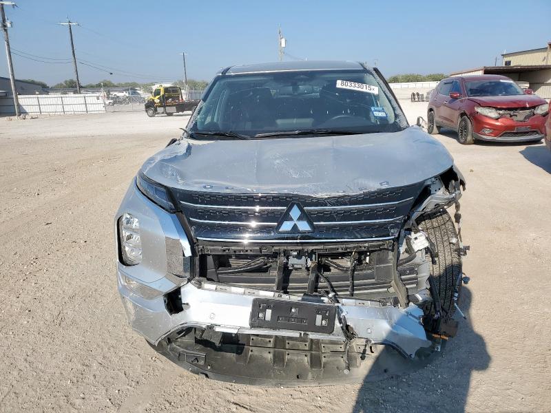 MITSUBISHI OUTLANDER 2024 Серебристый