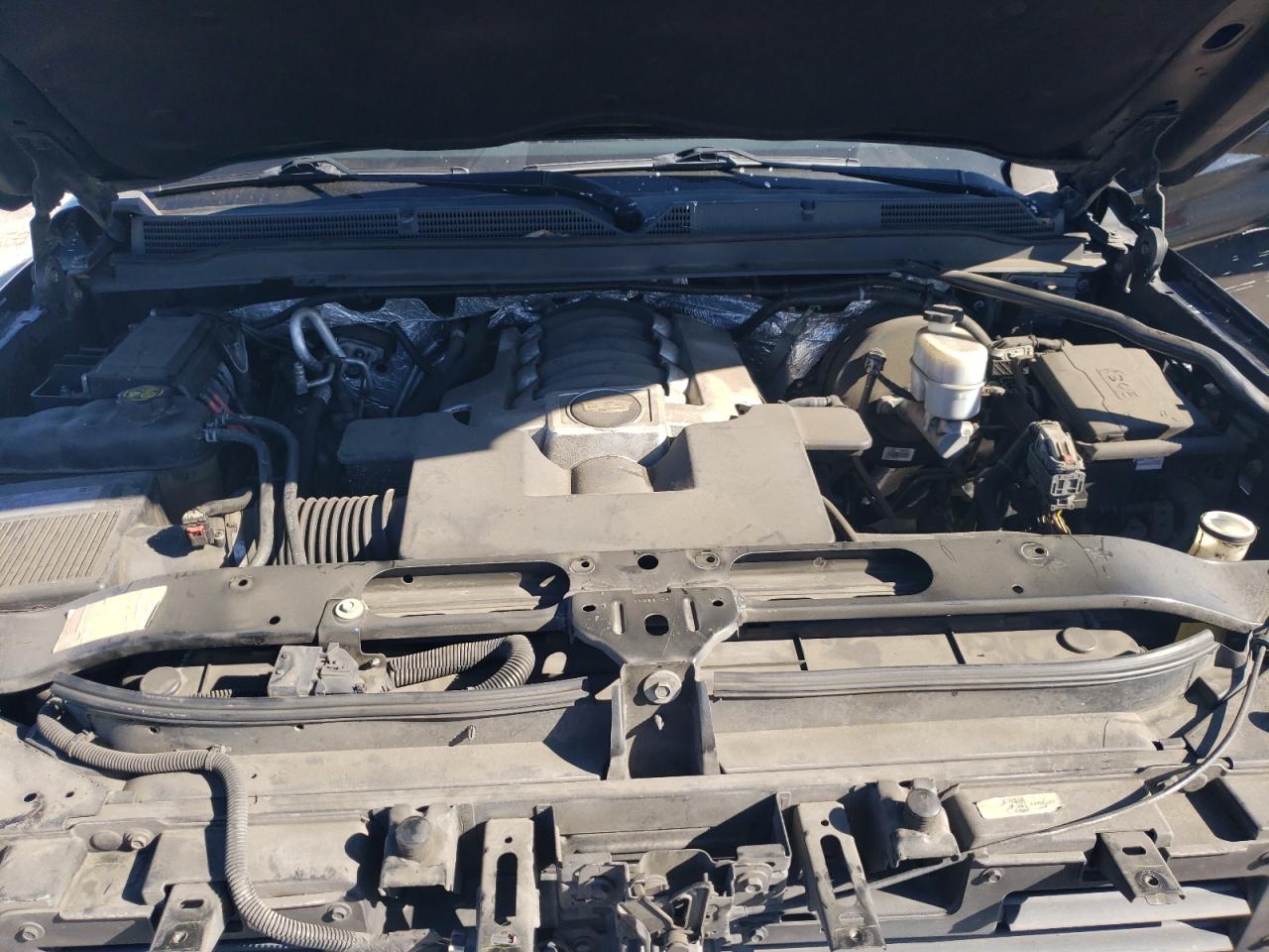 2018 Cadillac Escalade Esv Premium Luxury VIN: 1GYS4JKJ3JR159434 Lot: 71881885