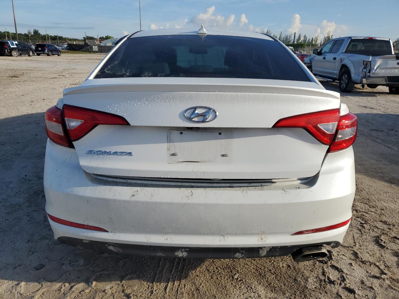 2017 Hyundai Sonata Se VIN: 5NPE24AFXHH537466 Lot: 82045485