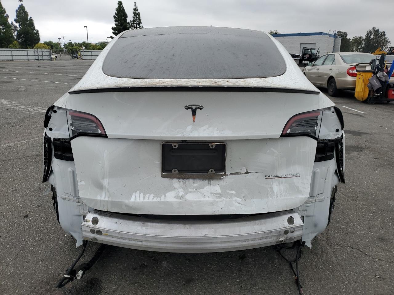 2022 Tesla Model Y VIN: 7SAYGDEF9NF465682 Lot: 71891945