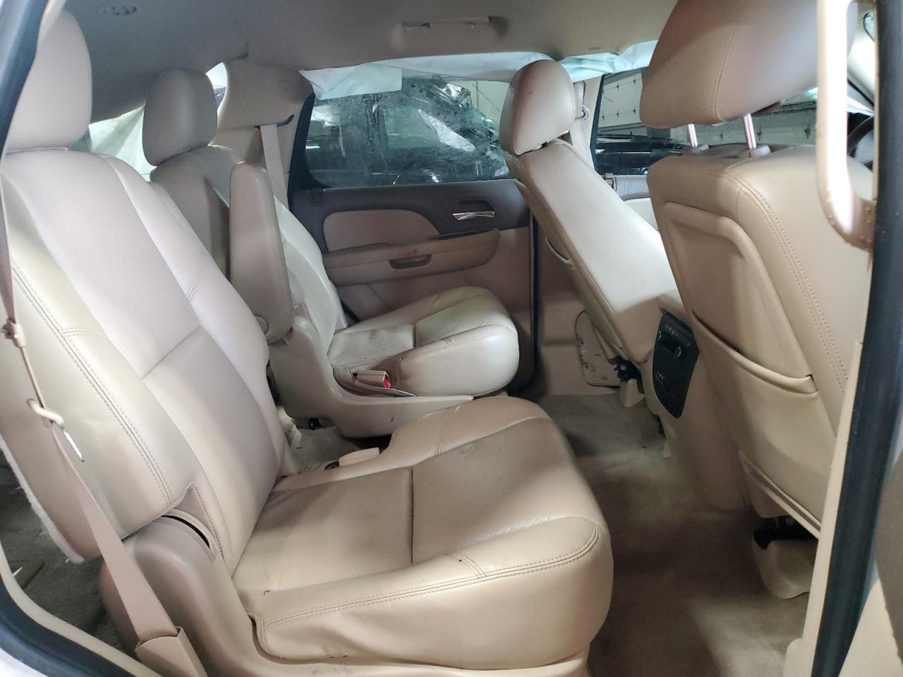 2011 Chevrolet Tahoe K1500 Ltz VIN: 1GNSKCE04BR228442 Lot: 84556375