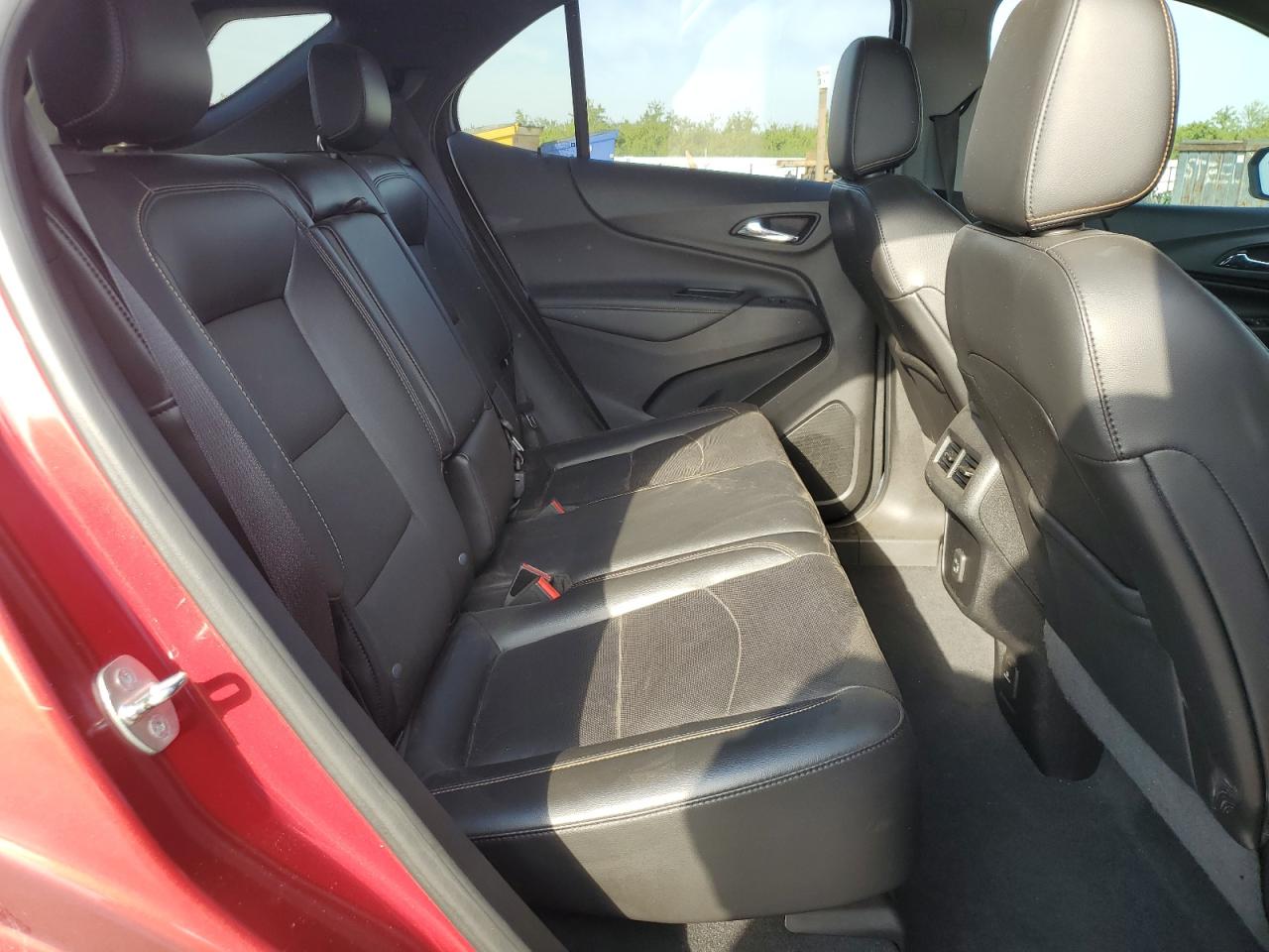 2019 Chevrolet Equinox Premier VIN: 2GNAXPEX4K6307140 Lot: 81796345