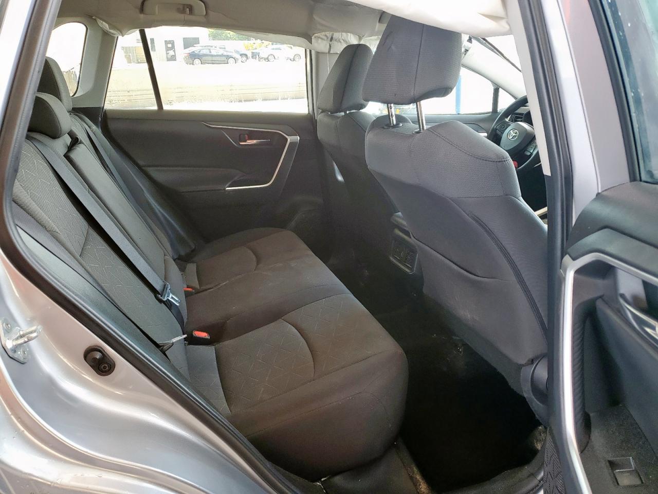 2022 Toyota Rav4 Xle VIN: 2T3W1RFV5NC192325 Lot: 81517985