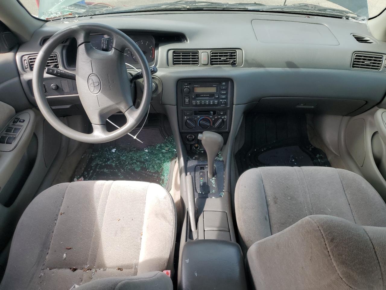 1999 Toyota Camry Ce VIN: 4T1BG22K2XU616618 Lot: 80603245