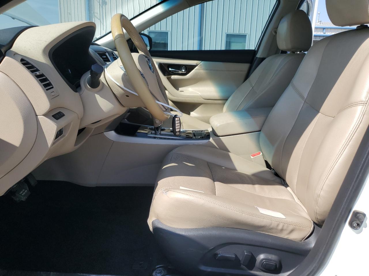 2015 Nissan Altima 2.5 VIN: 1N4AL3AP1FN890941 Lot: 80219305