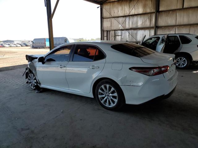  TOYOTA CAMRY 2018 Белы