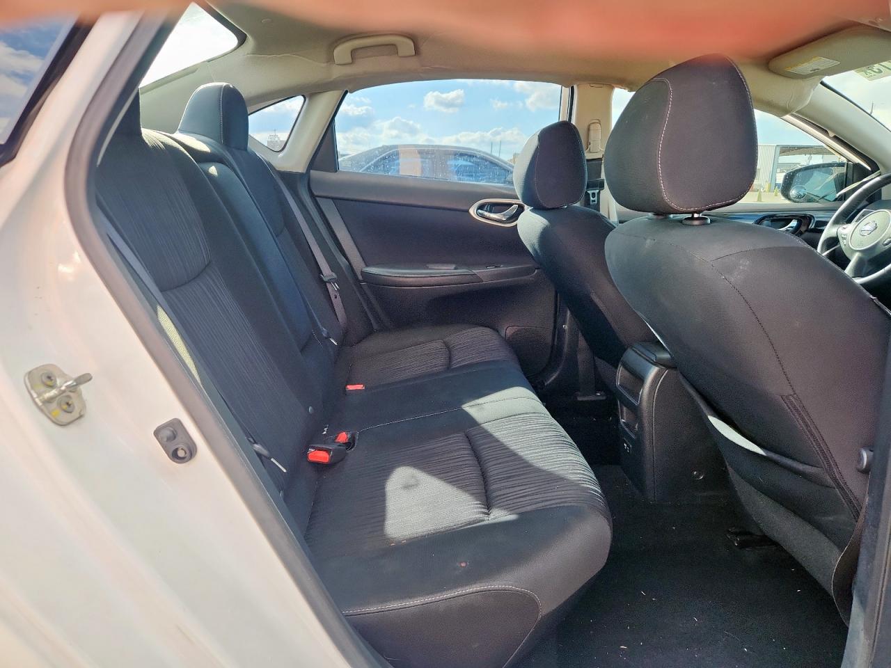 2019 Nissan Sentra S VIN: 3N1AB7AP9KY243210 Lot: 81231275