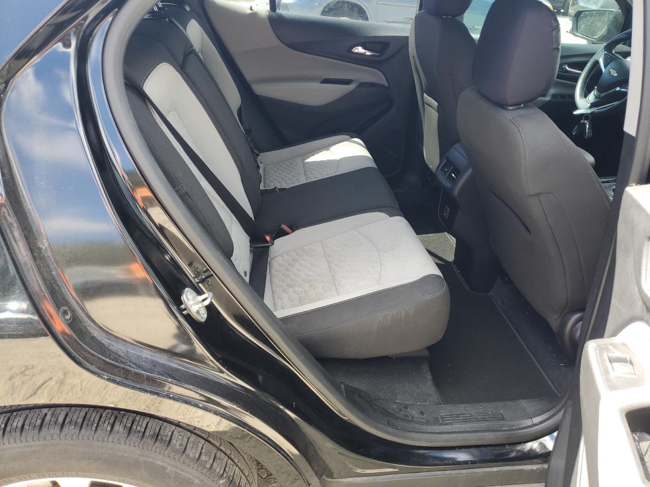 2019 Chevrolet Equinox Lt VIN: 2GNAXKEV5K6143768 Lot: 70443085