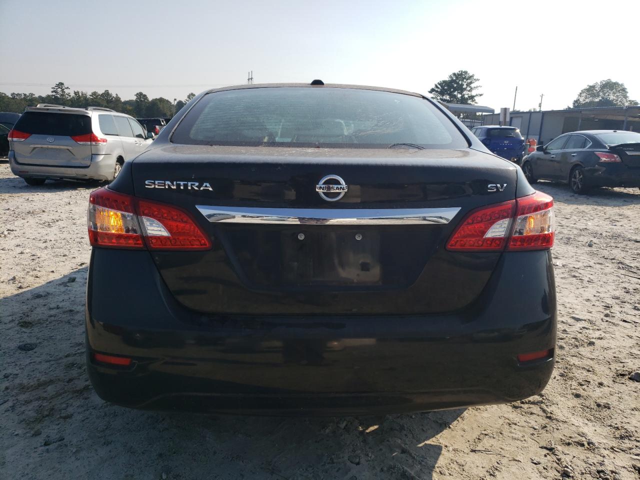 2015 Nissan Sentra S VIN: 3N1AB7AP1FL692111 Lot: 81027145