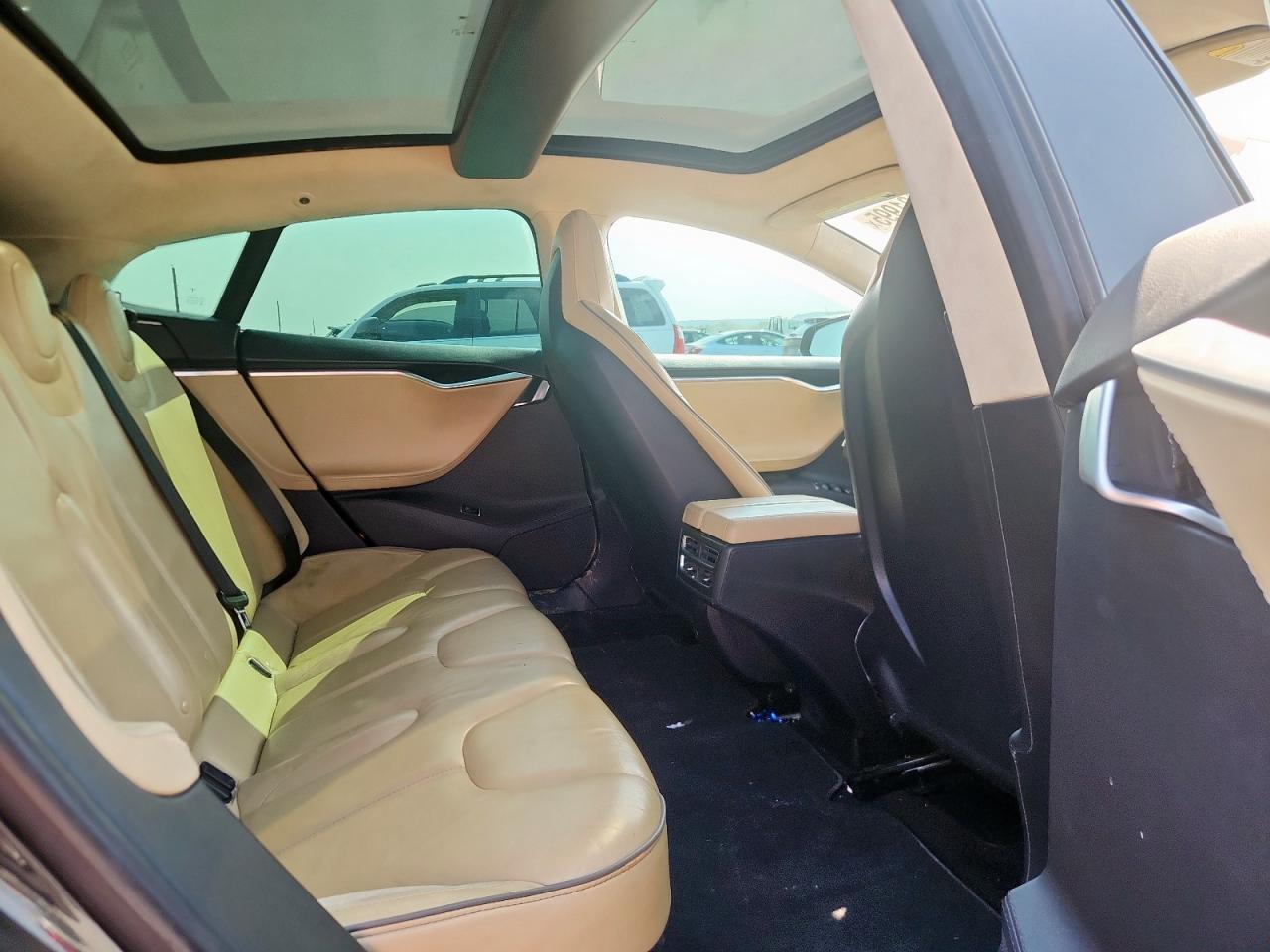 2012 Tesla Model S VIN: 5YJSA1DP6CFP02381 Lot: 81401995